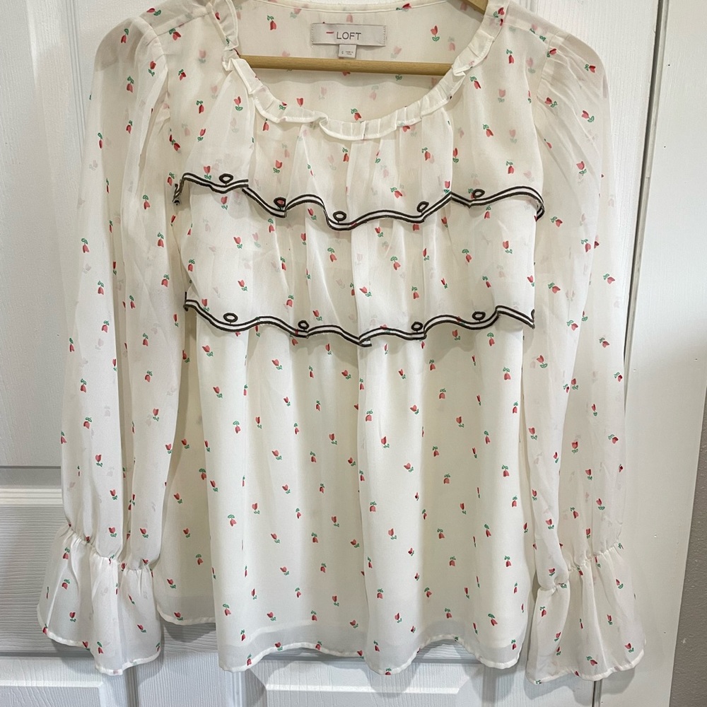 Sale‼️Loft top. Excellent condition size Small